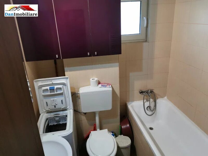 Trapezului, apartament cu 3 camere,